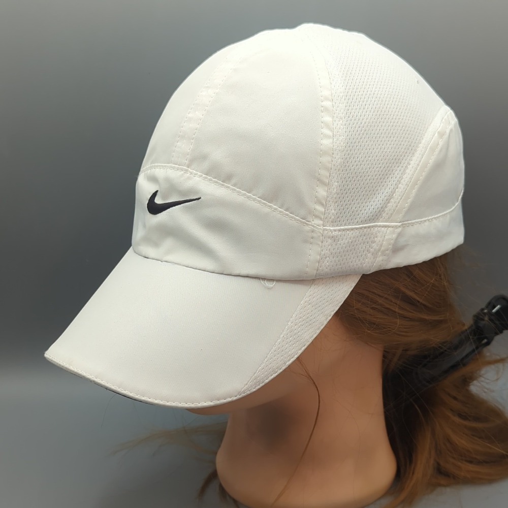 Nike Tailwind 7 Panel Featherlight Dri-Fit Mesh Hat Cap Center Swoosh Y2K White